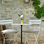La Blanchie Haute Casa de Férias Martel